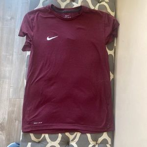 LAST CHANCE!! Nike drifit top size small petite
